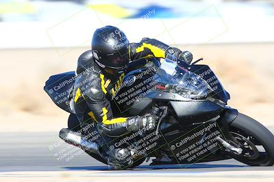 media/Jan-08-2022-SoCal Trackdays (Sat) [[1ec2777125]]/Turn 15 Inside (950am)/